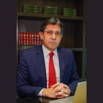 Márcio Coutinho avalia os avanços e entraves das cotas para mulheres na política.
