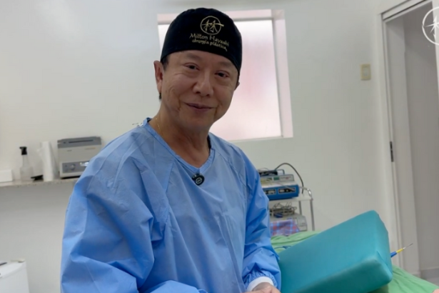 Milton Seigi Hayashi explica que a ginecomastia tem solução cirúrgica eficaz e resultados discretos.