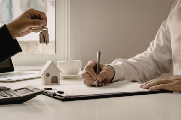 Kelsem Ricardo Rios Lima destaca como a eficiência e a responsabilidade do registrador imobiliário se tornaram pilares diante das novas demandas sociais.