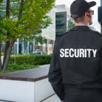 Prefeito Reinaldinho é homenageado pela Polícia Militar e reforça política de segurança em São Sebastião